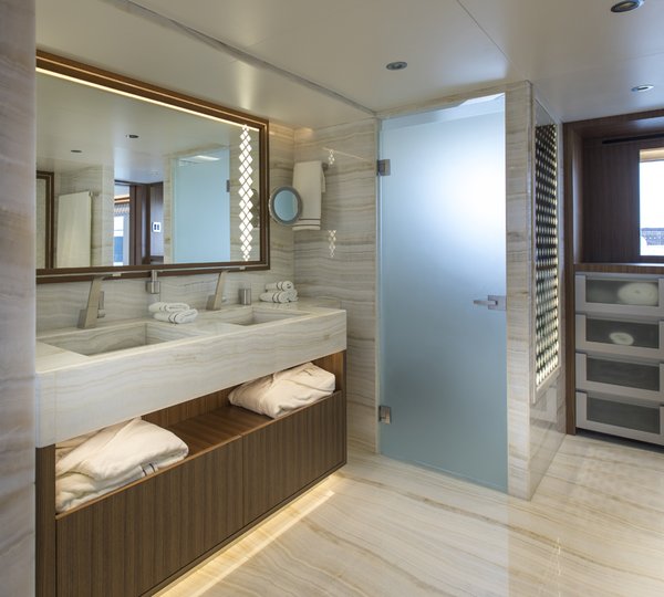 Master Suite Ensuite Bathroom