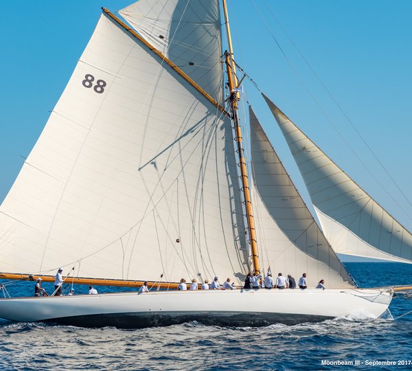 Moonbeam Of Fife - Nicolas Claris