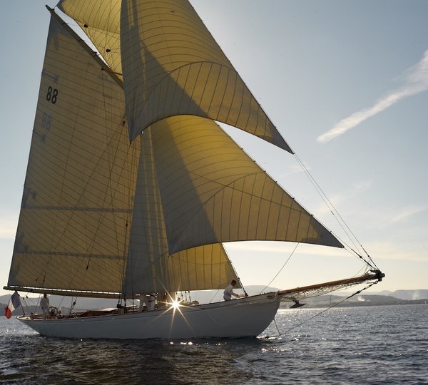 Moonbeam Of Fife Yacht