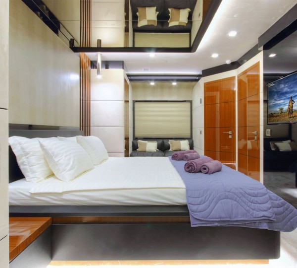 Moss Interior - Double Cabin