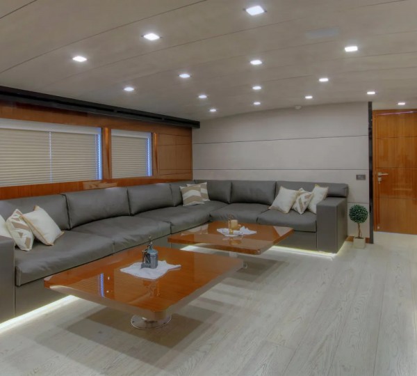 Moss Interior - Main Living Area