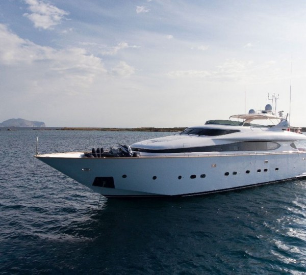 Motor Yacht AMAYA