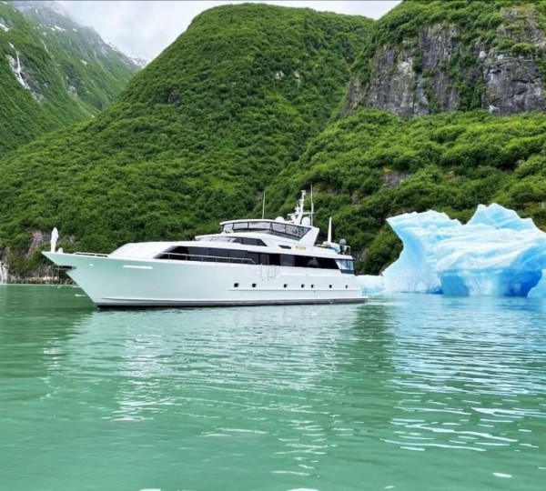 Motor Yacht BLACKWOOD