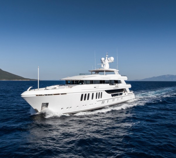 Motor Yacht FORTUNA