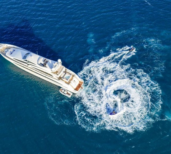Motor Yacht LIBERDADE