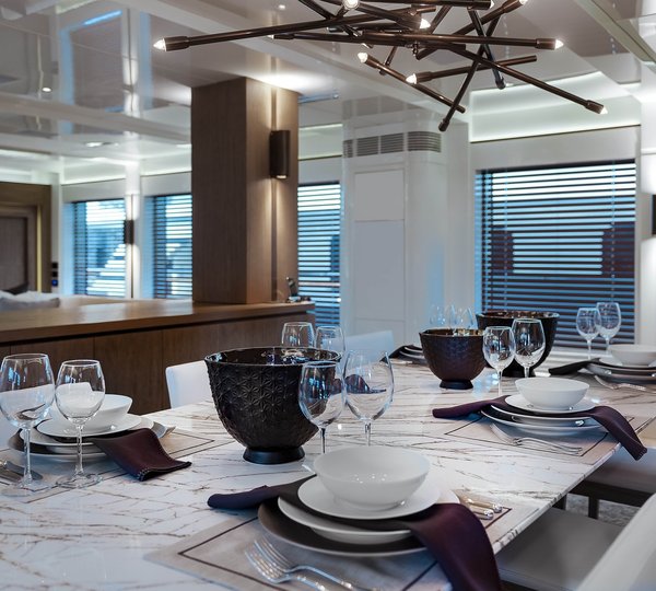 Motor Yacht LIQUID SKY By CMB Yachts - Dining