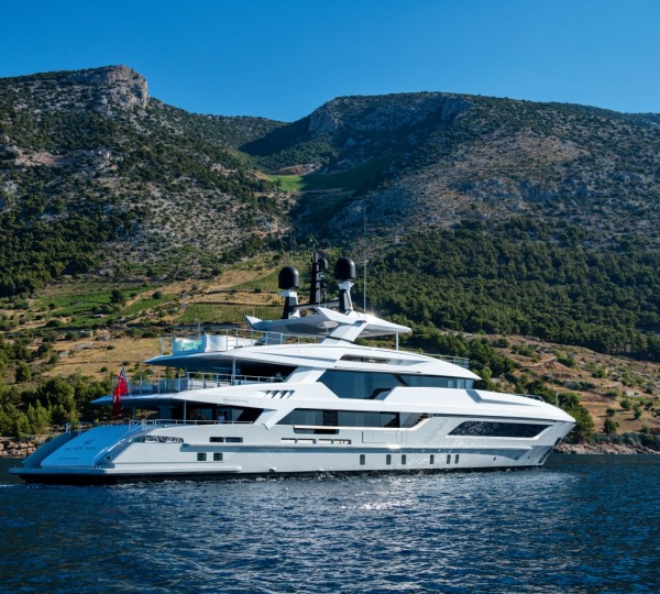 Motor Yacht MY MAYVA