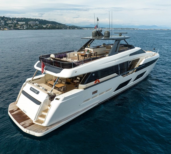 Motor Yacht NINETEEN 42