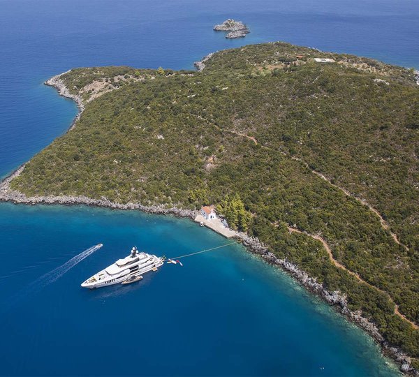 Motor Yacht OURANOS Greece By Admiral Yachts 