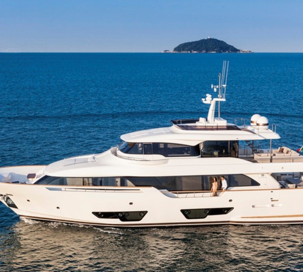 Motor Yacht PALGREMAT