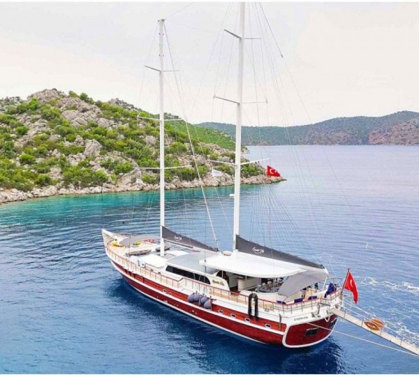 Motor Yacht QUESTA VITA