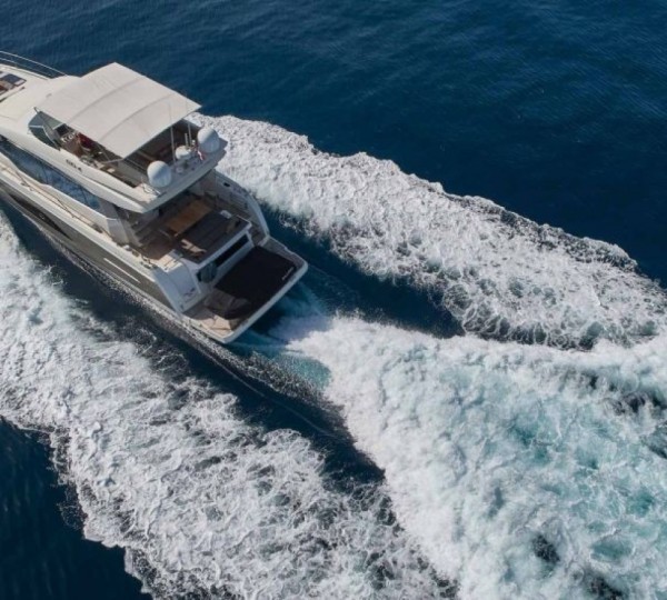 Motor Yacht SIMULL