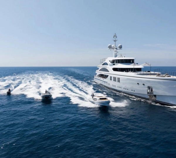 Motor Yacht SOUNDWAVE