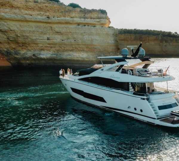 Motor Yacht STARDUST OF MARY