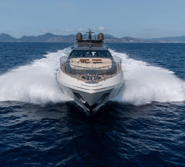 Motor Yacht Fanamax
