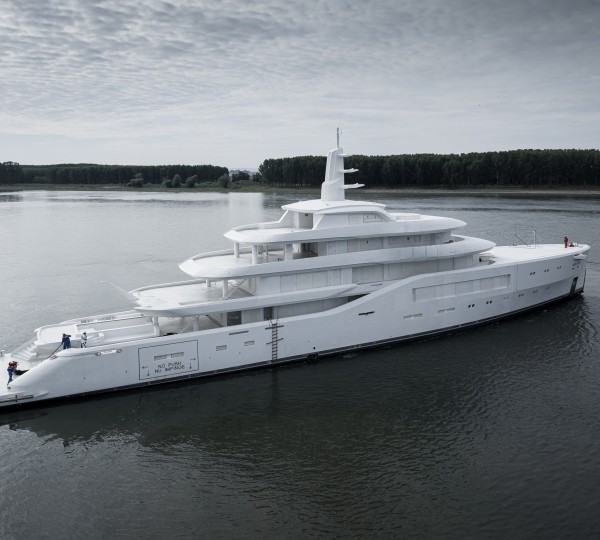 Motor Yacht AMELS 8002