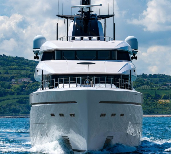 Motor Yacht AMOR A VIDA