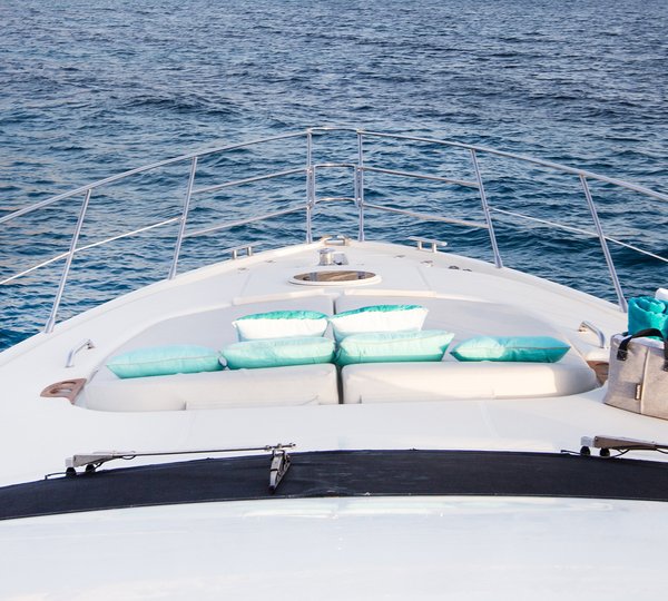 Motor Yacht JOMARA By Azimut - Foredeck View Forward