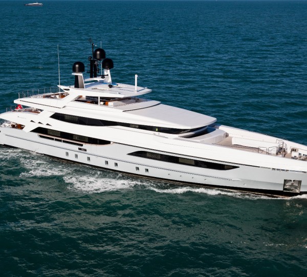 Motor Yacht MEDIALLY