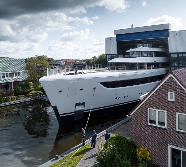 Motor Yacht PROJECT 822 Emerges