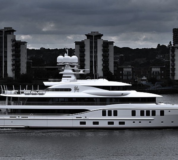 Motor Yacht SIXTH SENSE