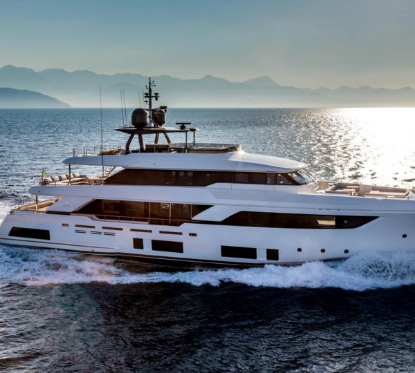 Motor Yacht SONIC