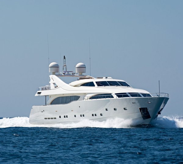 Motor Yacht WHISPER V