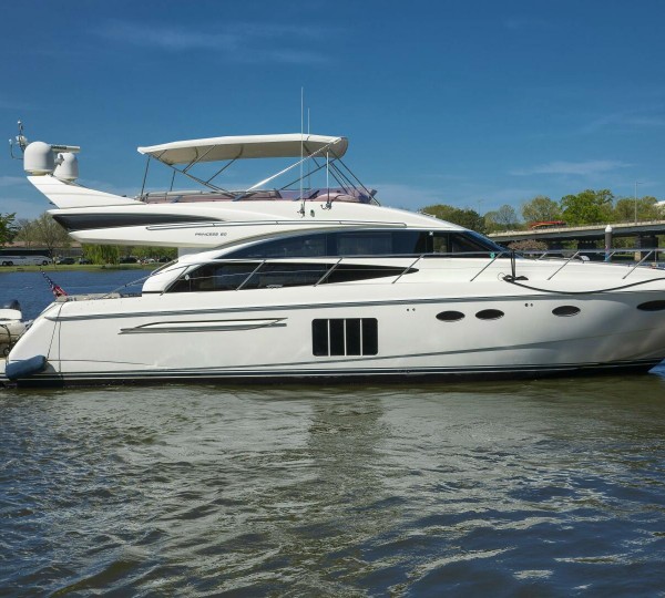 Motor Yacht ZEN OF LONDON (sistership)