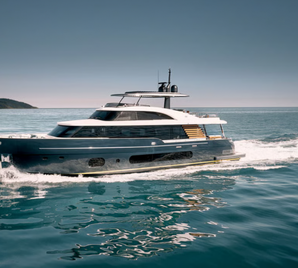 Motoryacht BLUE EYES