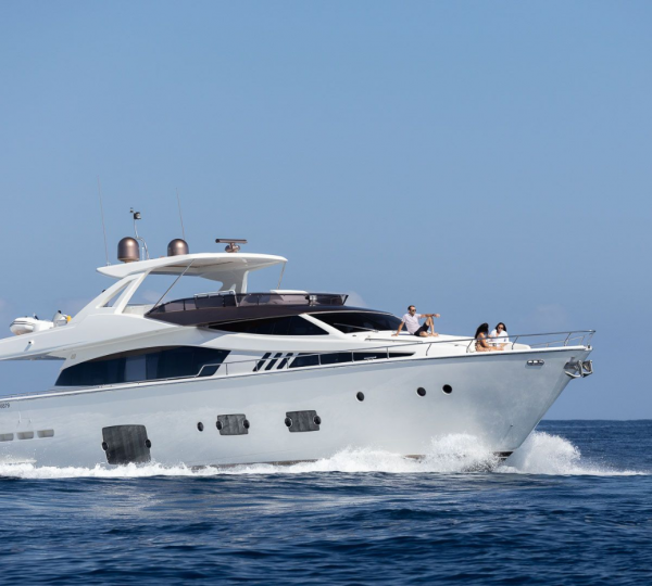 Motoryacht LEON