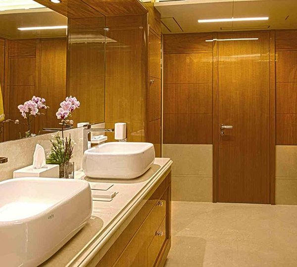 Myngfa Owner Bathroom