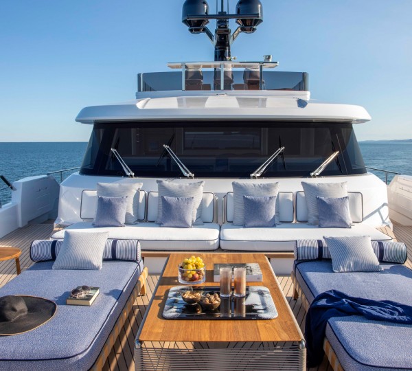 NAVETTA 30 Exterior - Foredeck