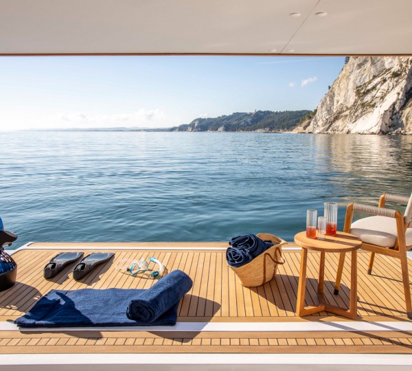 NAVETTA 30 Exterior - Beach Club
