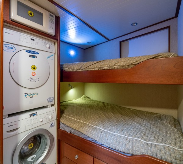 NIRVANA Interior - Crew Quarters