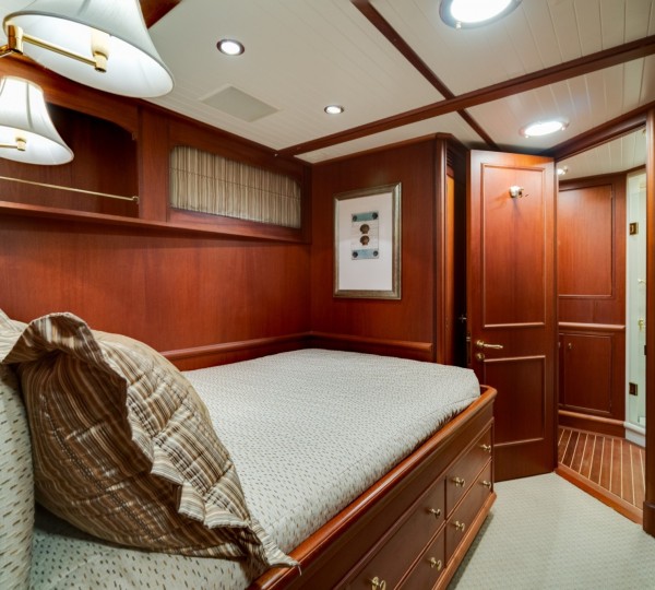 NIRVANA Interior - Double Cabin