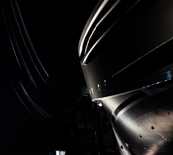 No Stress Yacht Detail