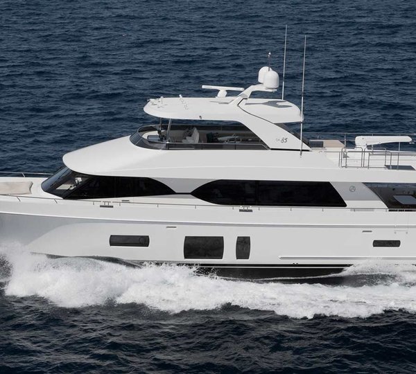 Ocean Alexander Yacht Profile