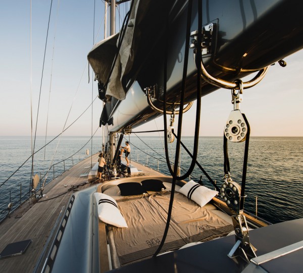 Ocean Pure 2 Yacht Detail