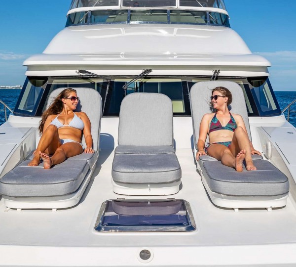 Oculus Exterior - Foredeck