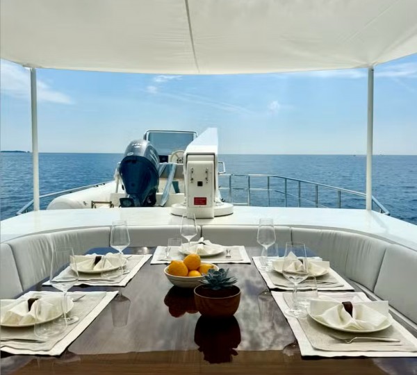 Open Dining Area Sea Views