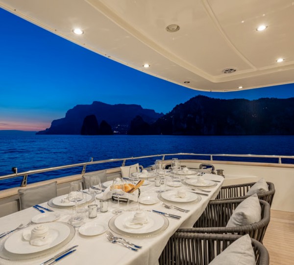 Open Dining With Sea Views