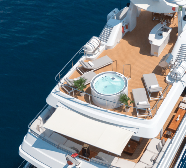 Opendeck With Sea Views