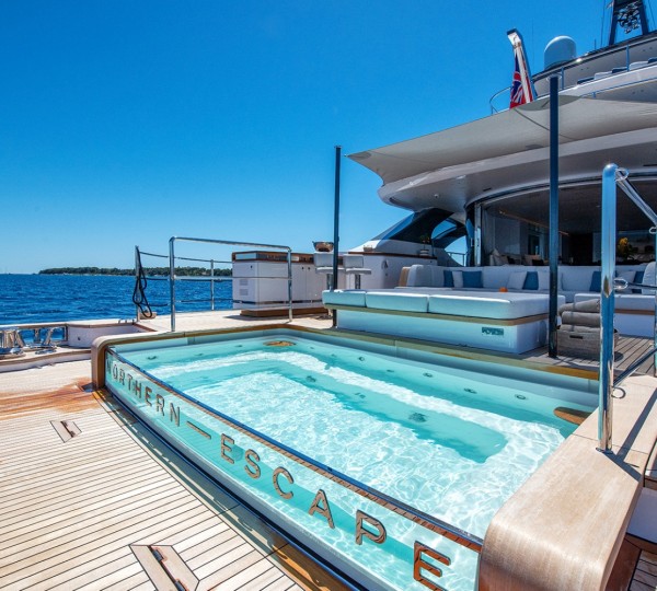 Opendeck With Swimming Pool Area