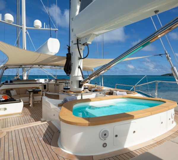 Opendeck Swimming Pool Area