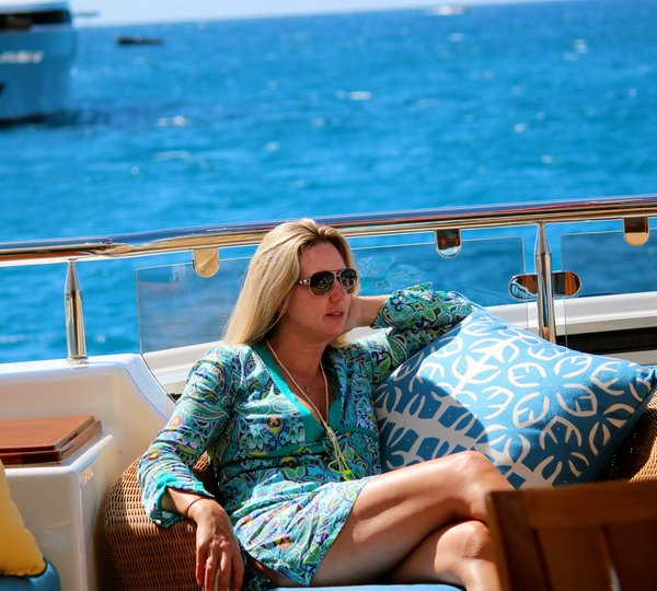 Outdoor Seating Area 