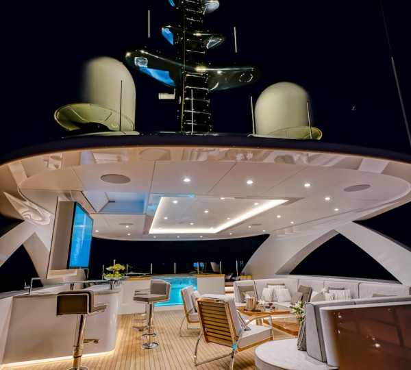 Outdoor Seating Area 