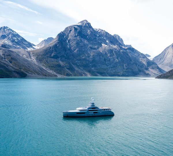 Outstanding Cruising Capabilities