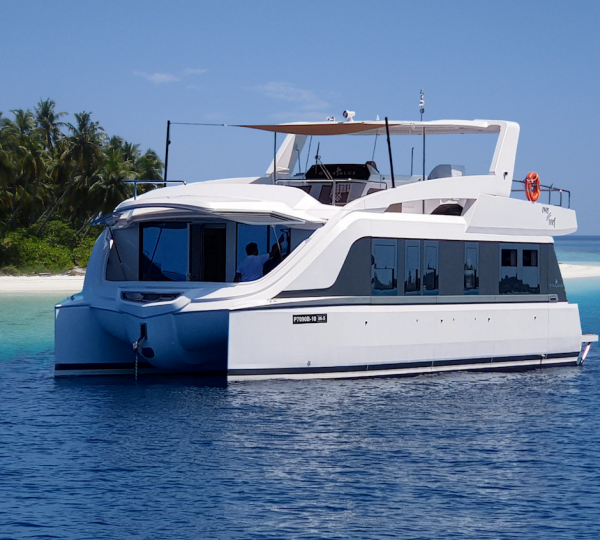 Over Reef Front View