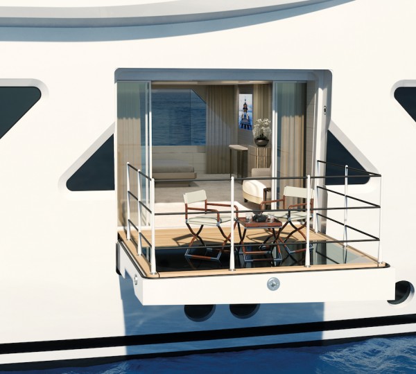 Owners Balcony Detail