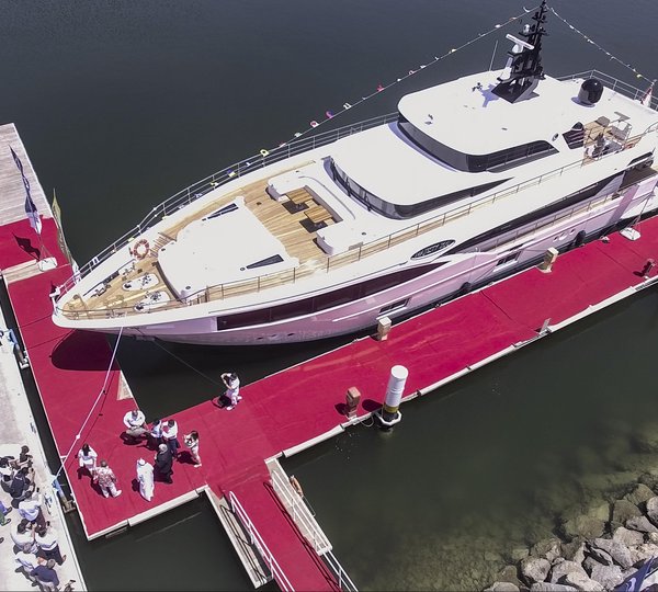 PITERLAND II Launched At Gulf Craft